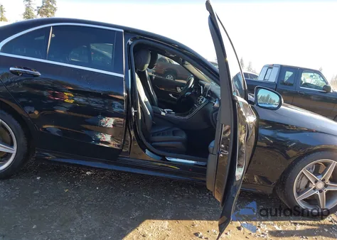 2016 Mercedes-Benz C 300 Sport 4Matic из США, поврежденный, VIN 55SWF4KB7GU165228